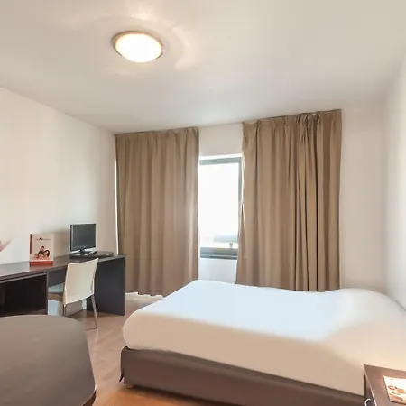 Aparthotel City Residence Ivry 3*