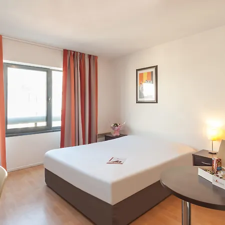 City Residence Ivry Aparthotel