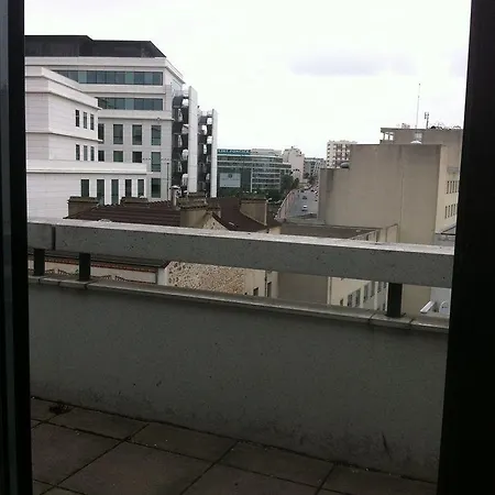 City Residence Ivry Aparthotel