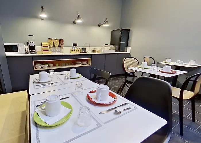 City Residence Ivry 3*