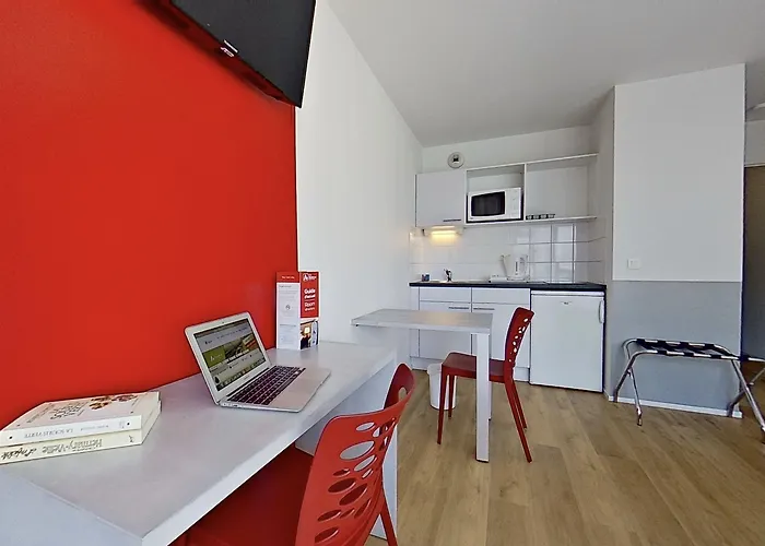 City Residence Ivry Aparthotel 3*