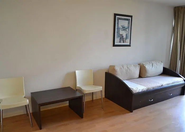 City Residence Ivry Aparthotel